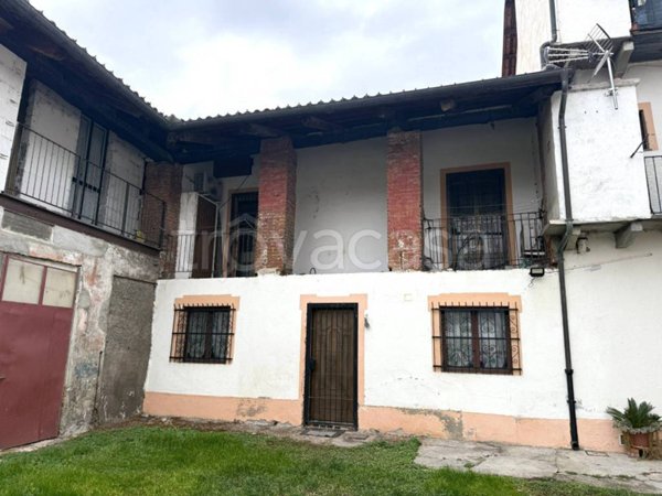 casa indipendente in vendita a Torino in zona Barca