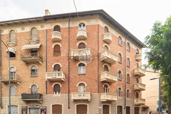 ufficio in vendita a Torino in zona Borgata Vittoria