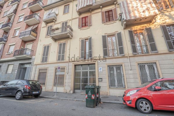 appartamento in vendita a Torino in zona Aurora