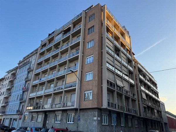 appartamento in vendita a Torino in zona Lingotto