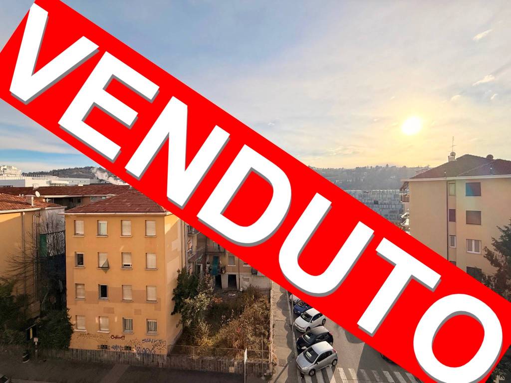 appartamento in vendita a Torino in zona Lingotto
