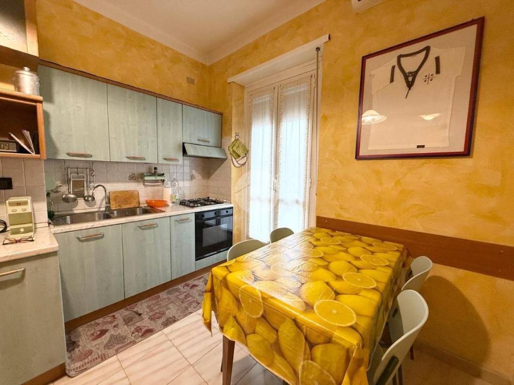 appartamento in vendita a Torino in zona Parella