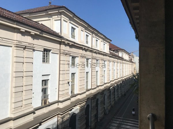 appartamento in vendita a Torino in zona Centro Storico