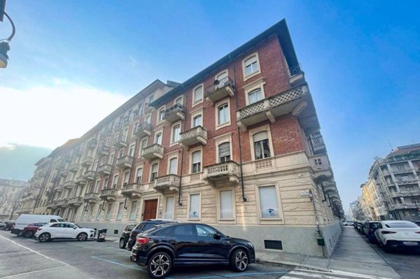 appartamento in vendita a Torino in zona Crocetta