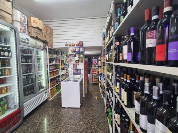 negozio in vendita a Torino in zona Millefonti