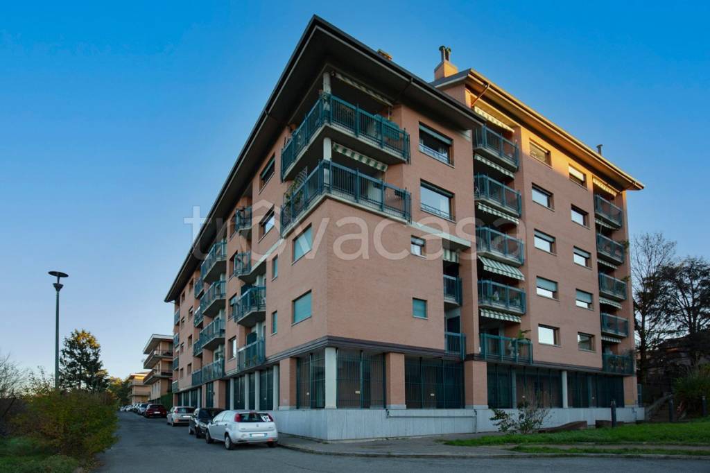 appartamento in vendita a Torino in zona Parella