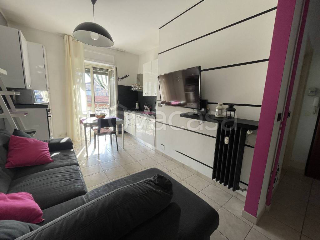 appartamento in vendita a Torino in zona Barca