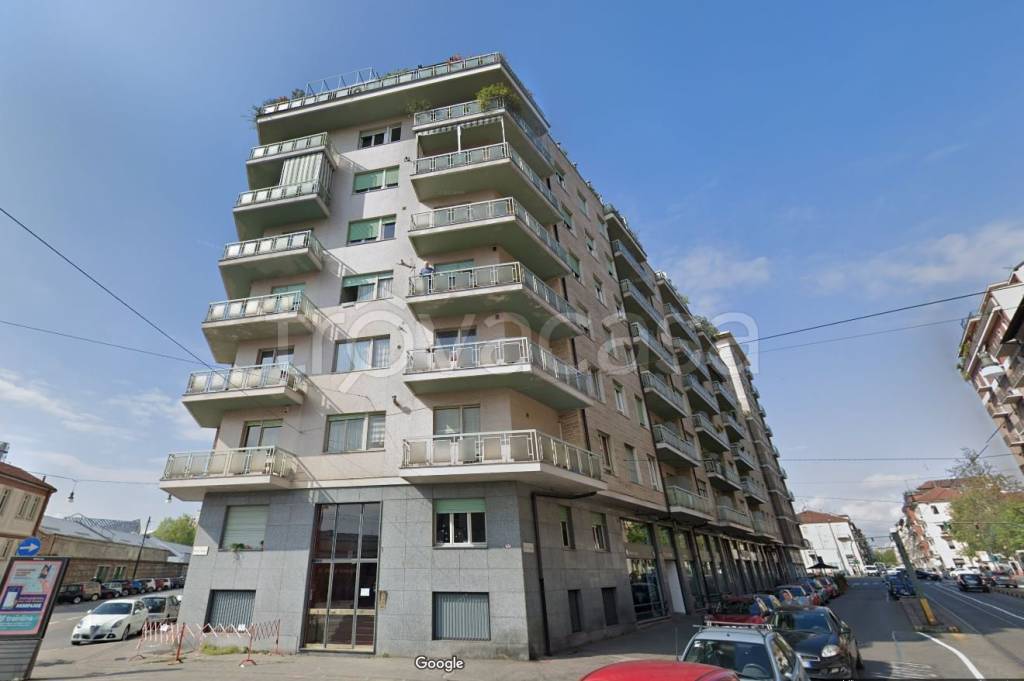 appartamento in vendita a Torino in zona Cenisia