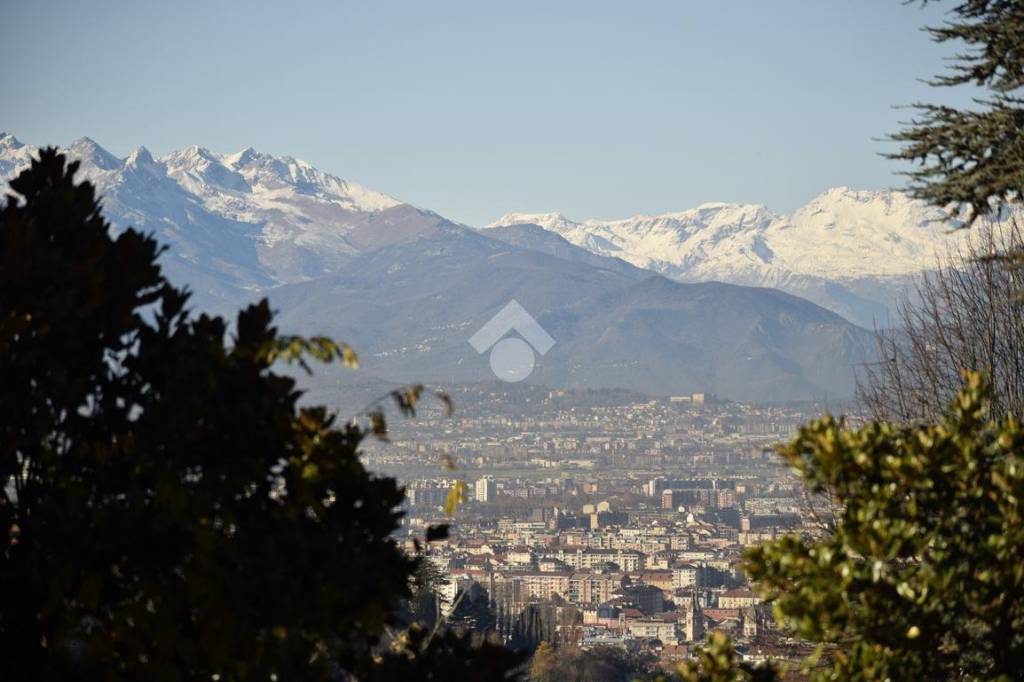 appartamento in vendita a Torino in zona Gran Madre