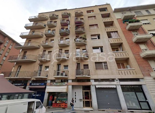 appartamento in vendita a Torino in zona Santa Rita