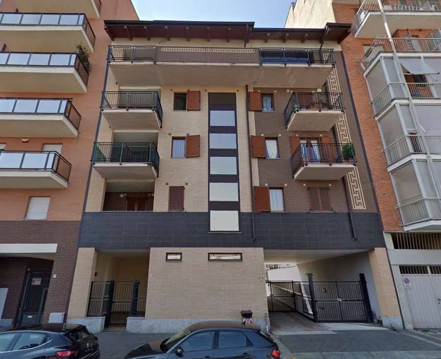 appartamento in vendita a Torino in zona Borgata Vittoria