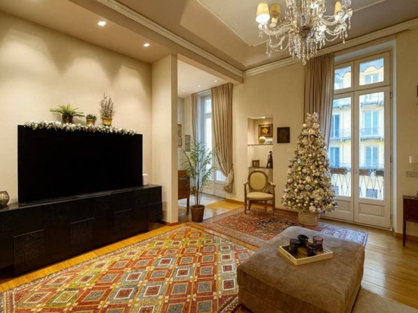 appartamento in vendita a Torino in zona Crocetta