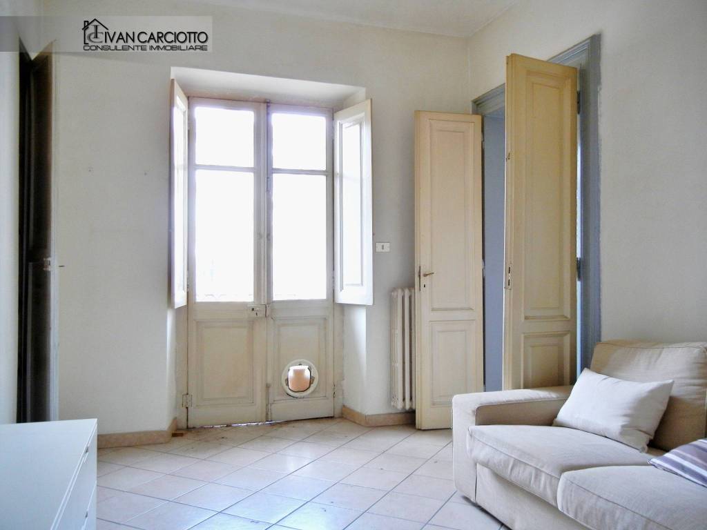 appartamento in vendita a Torino in zona San Salvario