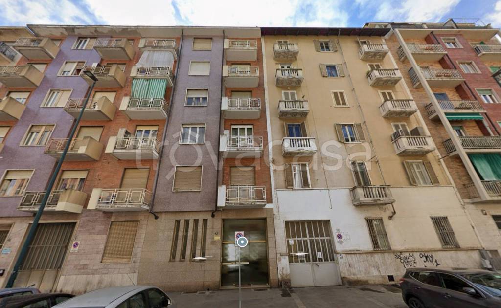 appartamento in vendita a Torino in zona Borgata Vittoria