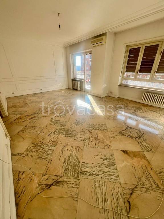 appartamento in vendita a Torino in zona Borgo San Paolo