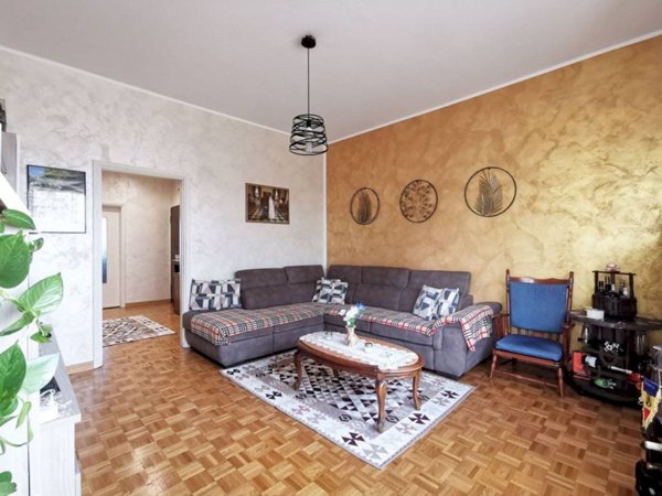 appartamento in vendita a Torino in zona Cit Turin