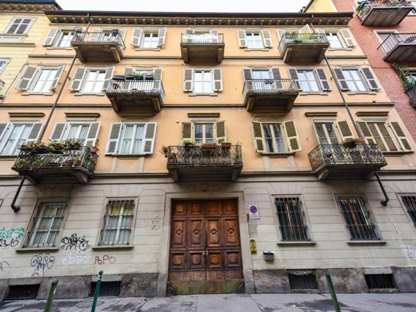 appartamento in vendita a Torino in zona San Salvario