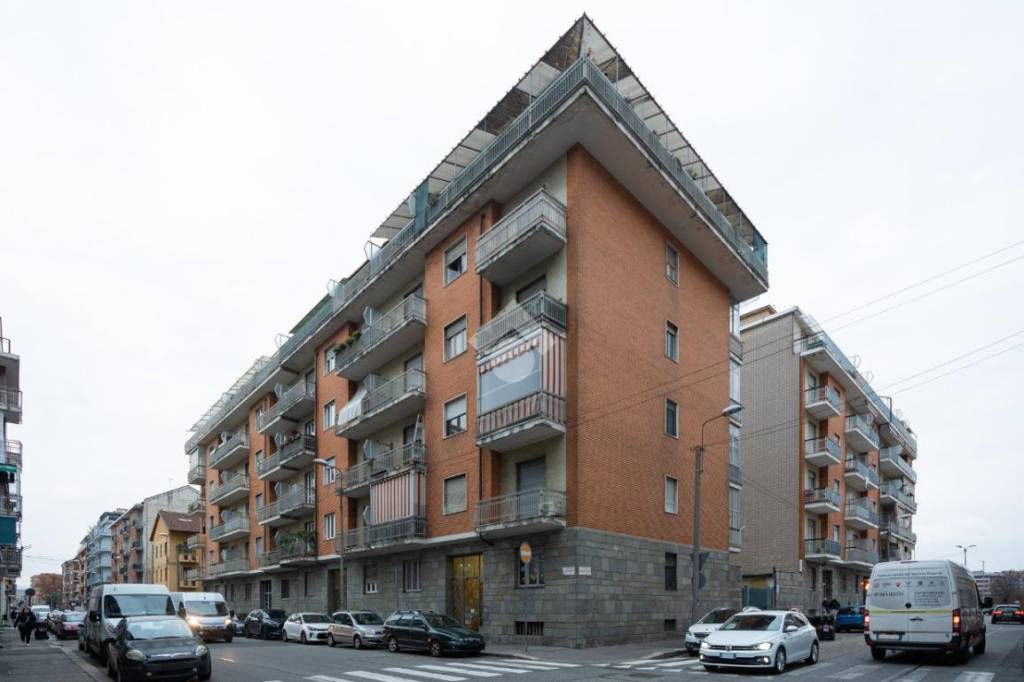 appartamento in vendita a Torino in zona Pozzo Strada