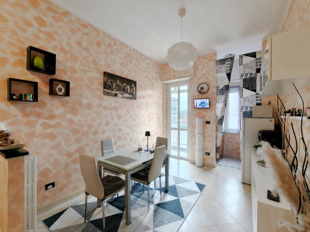 appartamento in vendita a Torino in zona Pozzo Strada