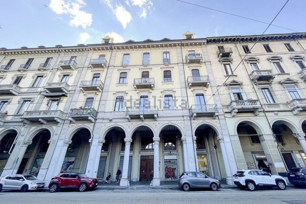 appartamento in vendita a Torino in zona Crocetta