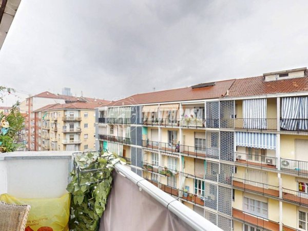 appartamento in vendita a Torino in zona Mirafiori Sud