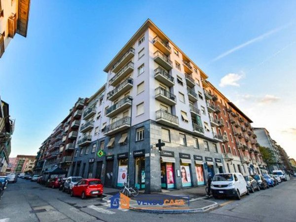 appartamento in vendita a Torino in zona Lingotto