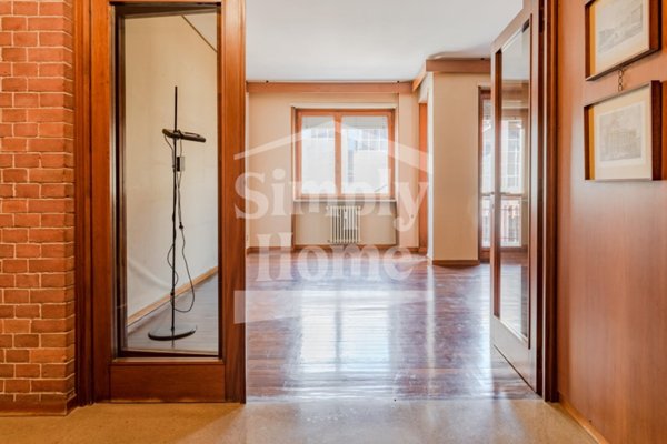 appartamento in vendita a Torino in zona San Salvario