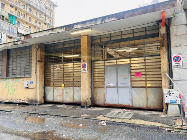 locale di sgombero in vendita a Torino in zona Centro Storico