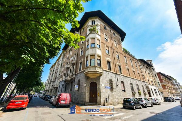 appartamento in vendita a Torino in zona Crocetta