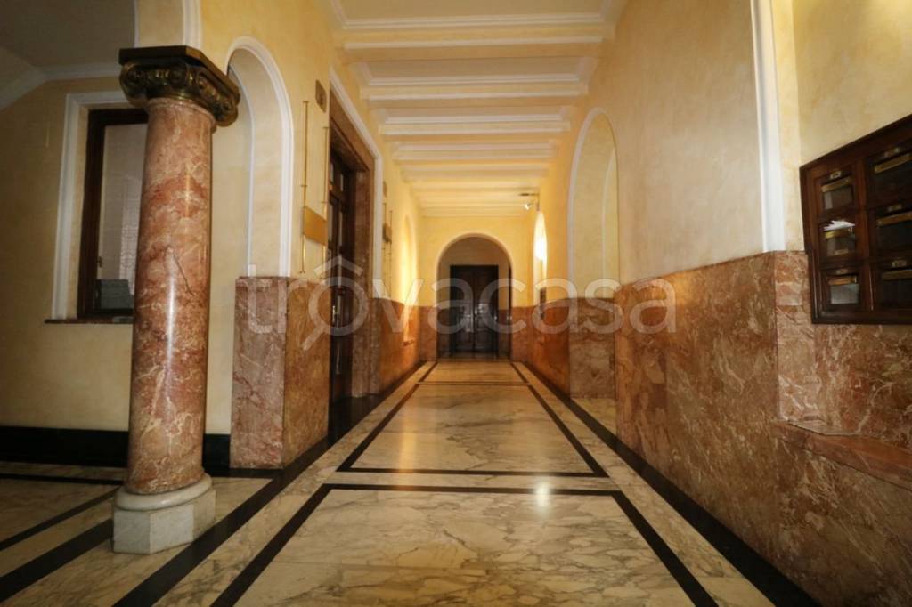 appartamento in vendita a Torino in zona Crocetta