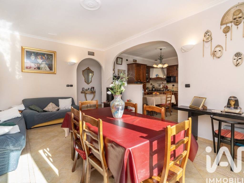 appartamento in vendita a Torino in zona Borgo San Paolo