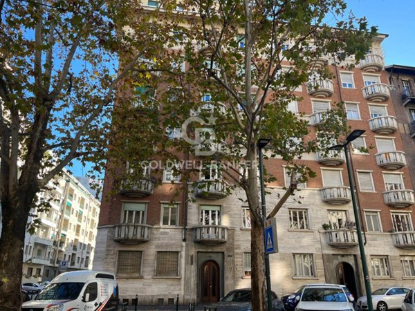 appartamento in vendita a Torino in zona Crocetta