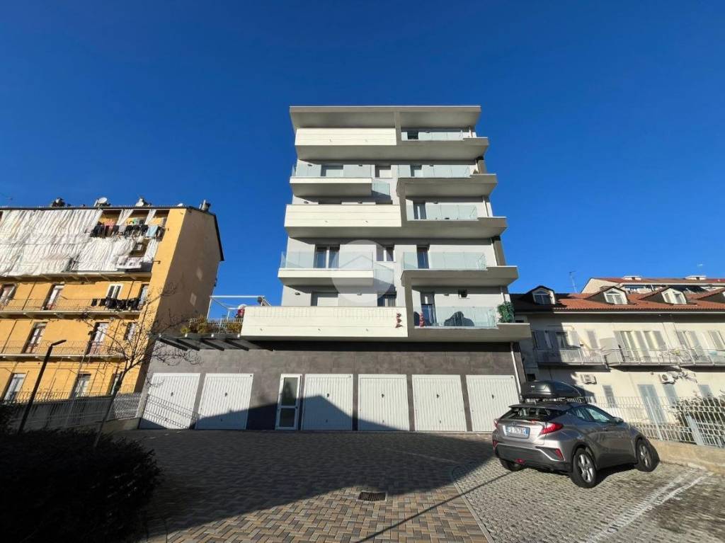 appartamento in vendita a Torino in zona Barca