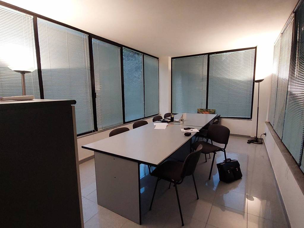 ufficio in vendita a Torino in zona Gran Madre