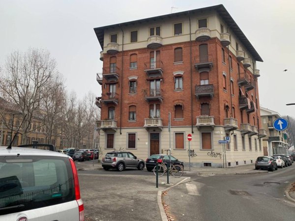 appartamento in vendita a Torino in zona Crocetta