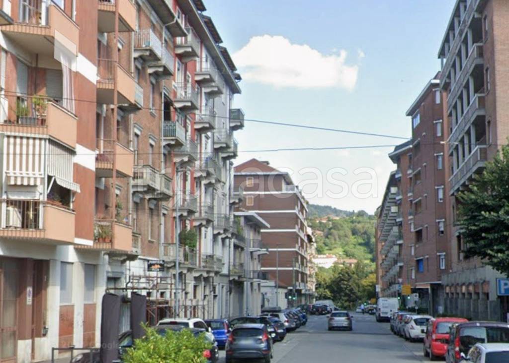 appartamento in vendita a Torino in zona Millefonti