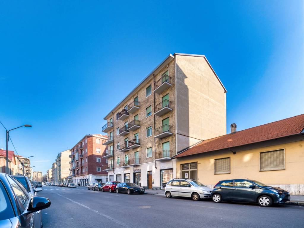 appartamento in vendita a Torino in zona Madonna di Campagna