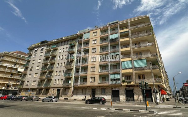 appartamento in vendita a Torino in zona Santa Rita