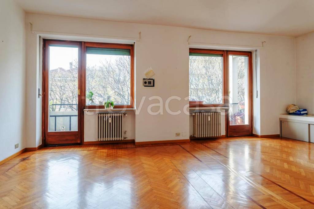 appartamento in vendita a Torino in zona Campidoglio