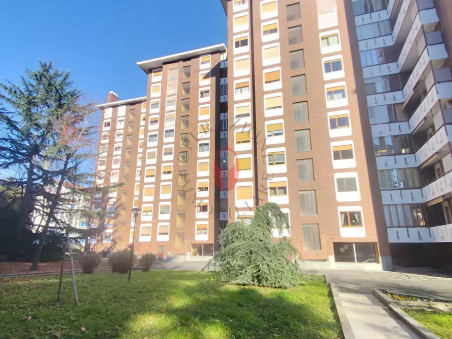 appartamento in vendita a Torino in zona Mirafiori Nord