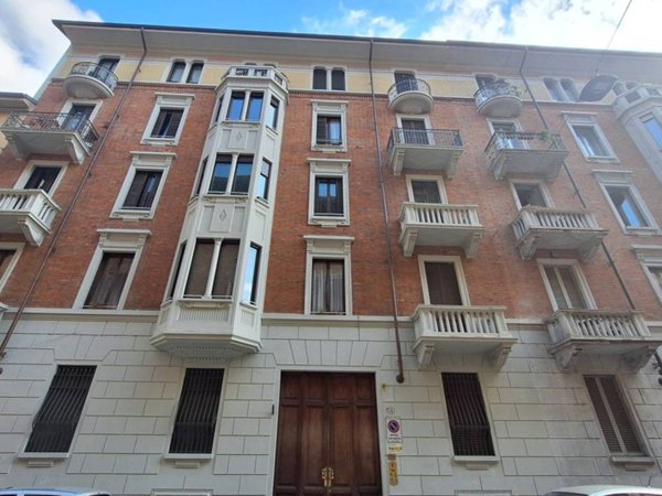 appartamento in vendita a Torino in zona Campidoglio