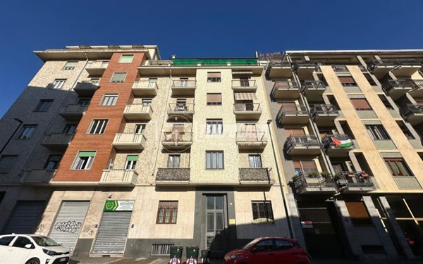 appartamento in vendita a Torino in zona Cenisia