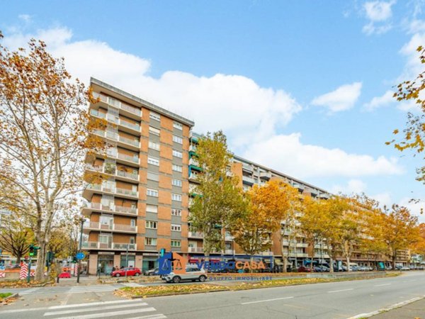 appartamento in vendita a Torino in zona Parella