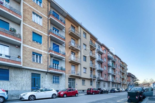 appartamento in vendita a Torino in zona Lucento