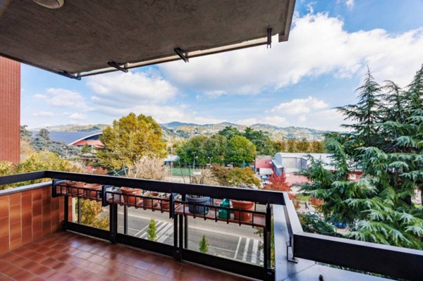 appartamento in vendita a Torino in zona Lingotto