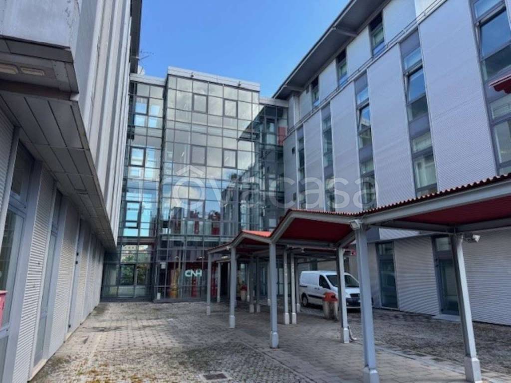 ufficio in vendita a Torino in zona Borgata Vittoria