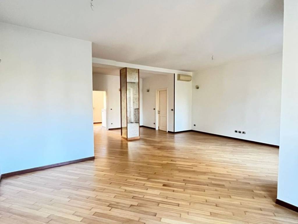 appartamento in vendita a Torino in zona Vanchiglia