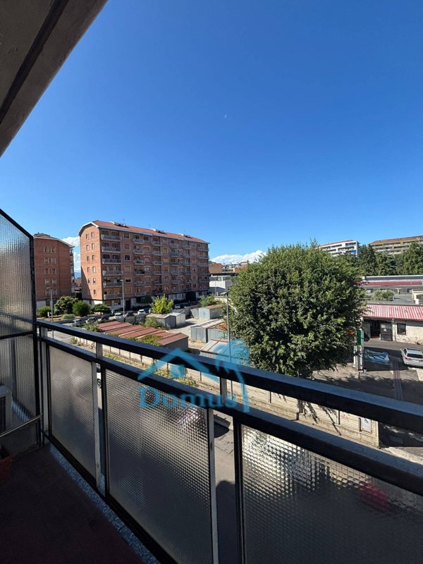 appartamento in vendita a Torino in zona Parella