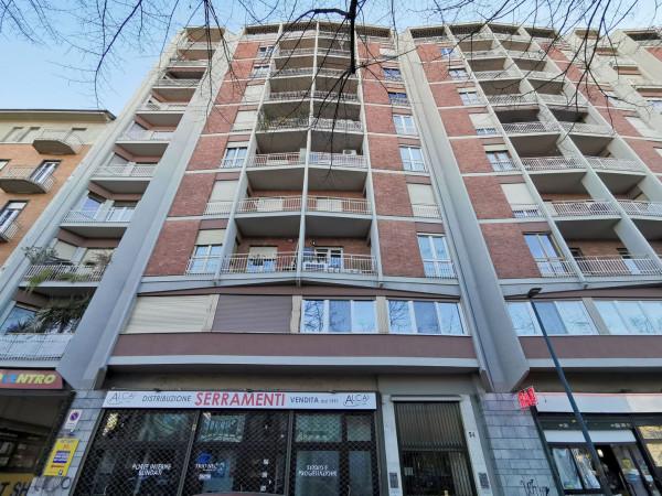 appartamento in vendita a Torino in zona Cit Turin