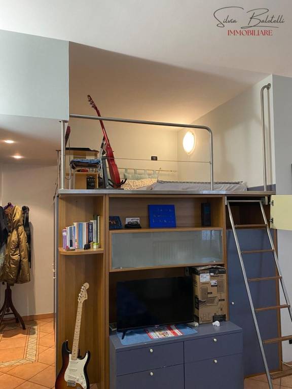 appartamento in vendita a Torino in zona Cenisia